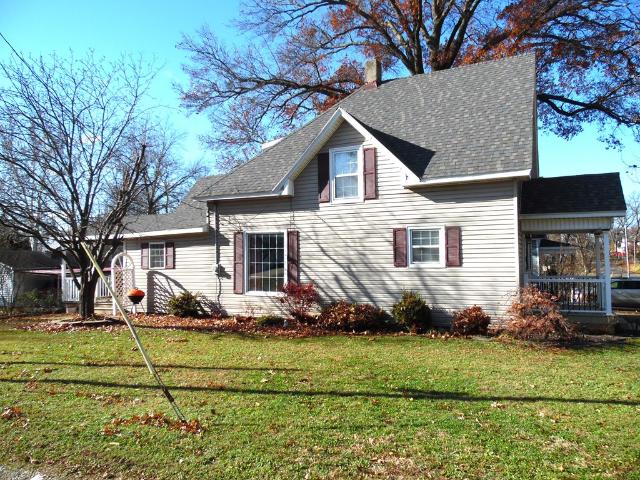 House for sale in Brookfield, Missouri