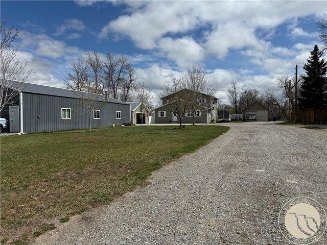 House for sale in Sweet Grass, Montana