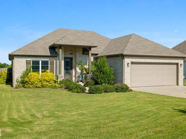 House for sale in Ark