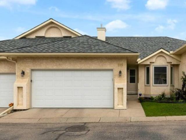 Townhouse for sale in Edgemont, Calgary