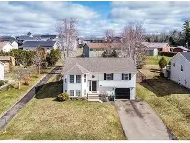 House for sale in Oromocto, New Brunswick