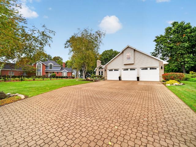 House for sale in Fox Hollow, Harborcreek Township