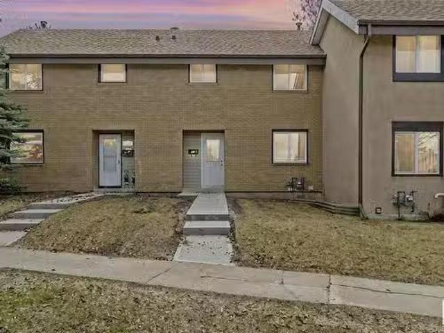 Condo for sale in St. Albert
