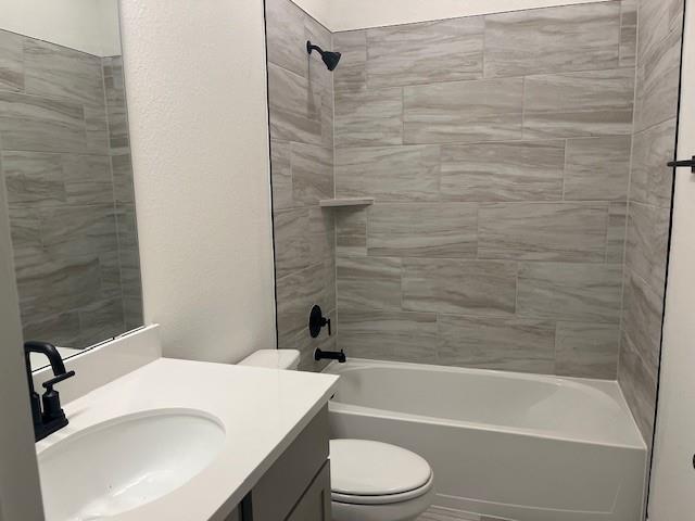 House for sale in Taylor