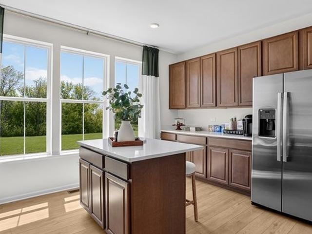 Townhouse for sale in Dundee, Illinois