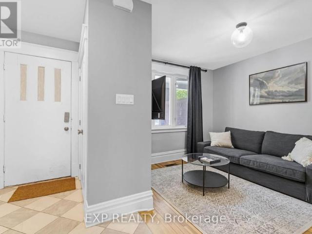 Townhouse for rent in Mulhurst Bay, Ontario