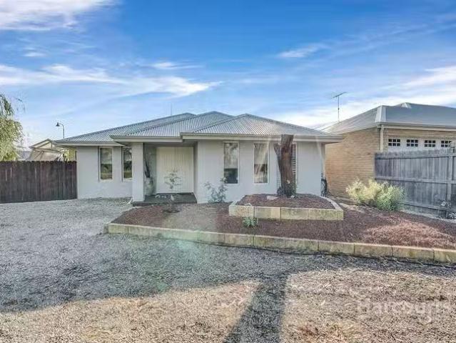 House for rent in Dudley Park