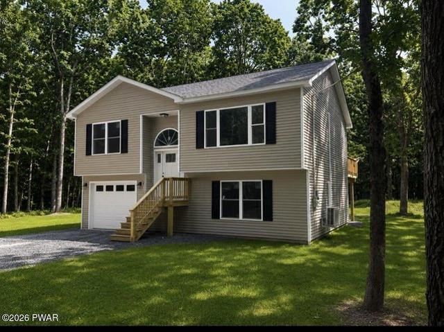 House for sale in Hawley, Pennsylvania