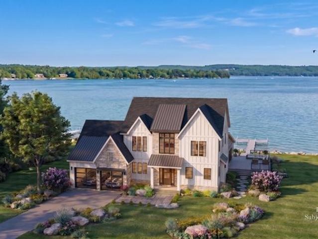House for sale in Elk Rapids, Michigan
