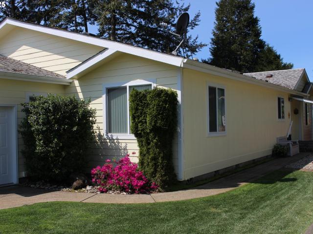 House for sale in Oregonia