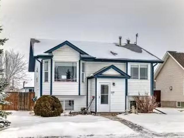 House for sale in Alberta