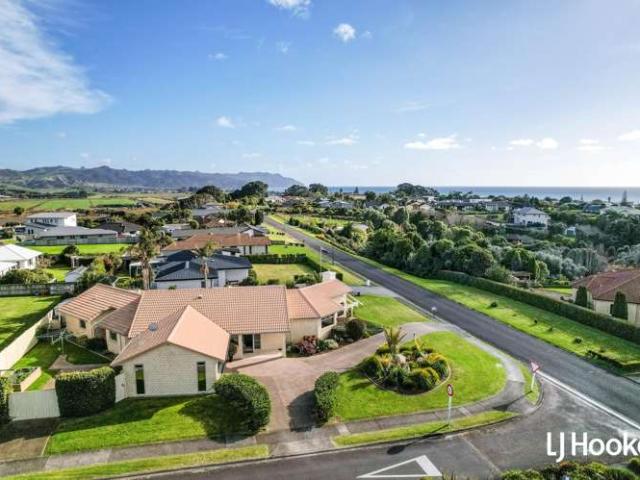 House for sale in Athenree, Bay Of Plenty