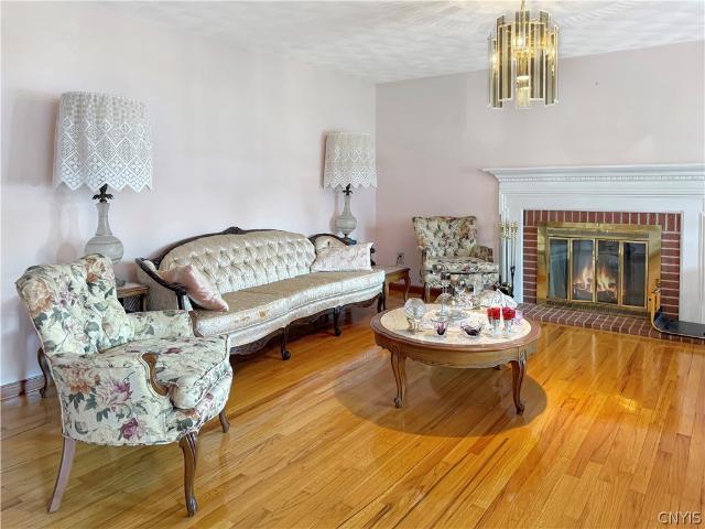 House for sale in Jamesville, New York