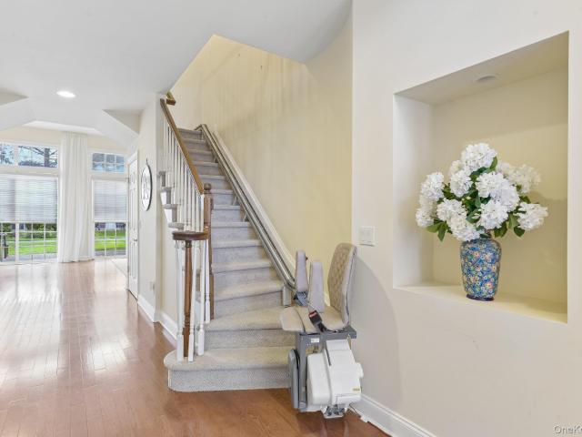 Condo for sale in Huntington, New York