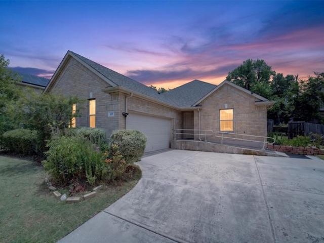 House for sale in Grand Prairie, Texas