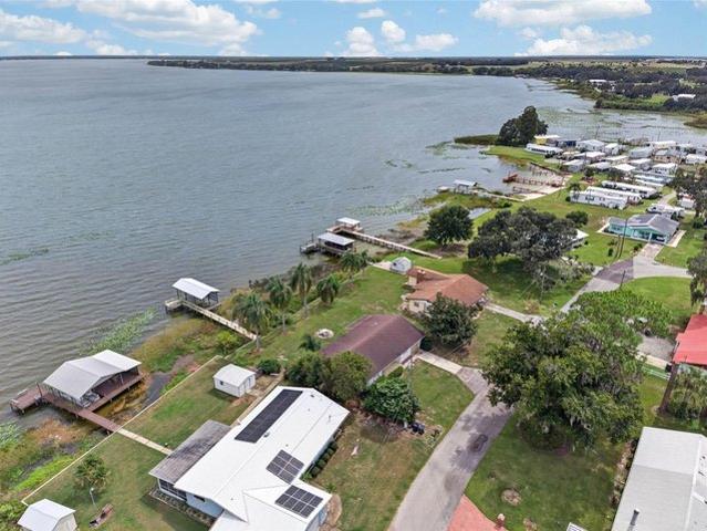 House for sale in Frostproof, Polk County
