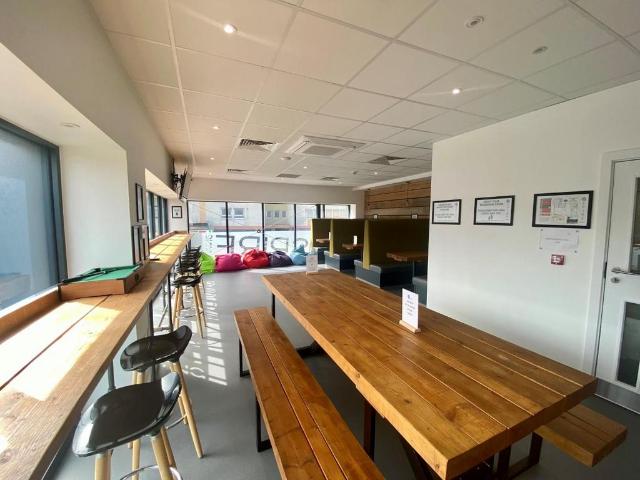 Apartment for rent in Pennycomequick, Mount Wise