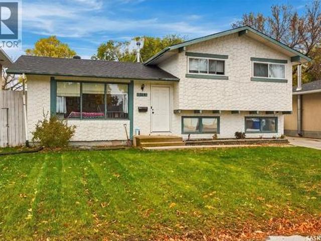 House for sale in Normanview, Regina