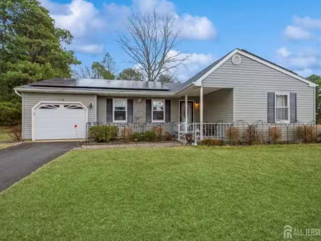 House for sale in Toms River