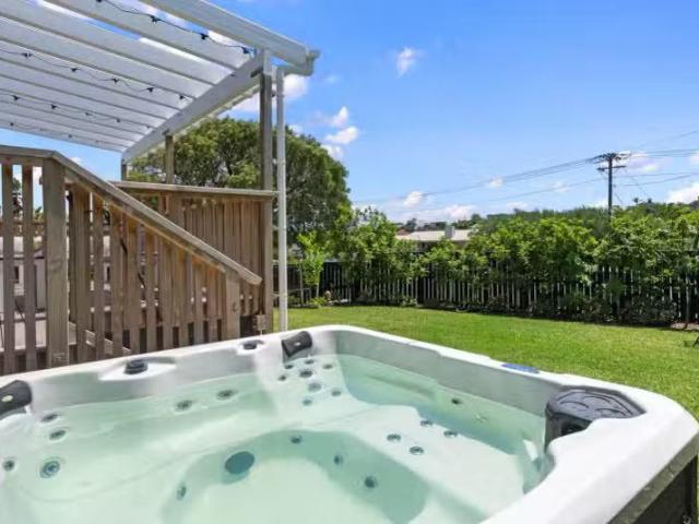 House for sale in Wairau Valley