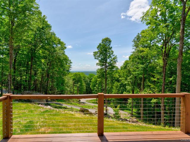 House for sale in Obernburg, New York