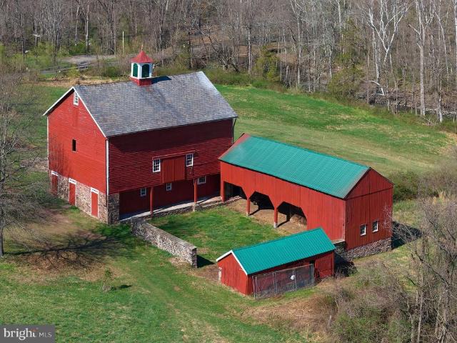 House for sale in Delaware, New Jersey
