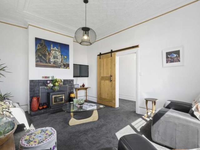 House for sale in Otakou