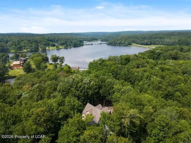 House for sale in Newfoundland, Pennsylvania