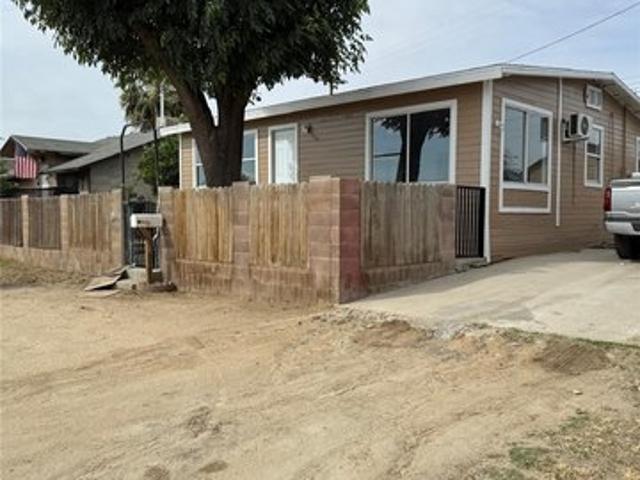 House for sale in Taft, Kern County