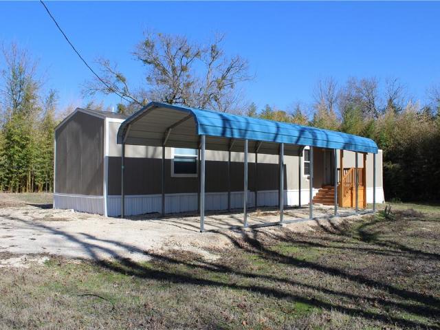 House for sale in Taylor