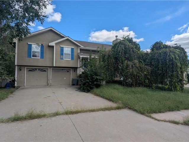 House for sale in Foxhaven, Raymore