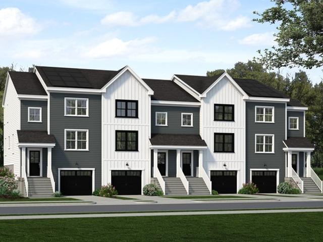 Townhouse for sale in Cheshire, Connecticut