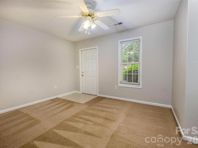Condo for sale in Mooresville, North Carolina