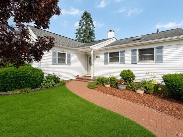 House for sale in Centereach, New York