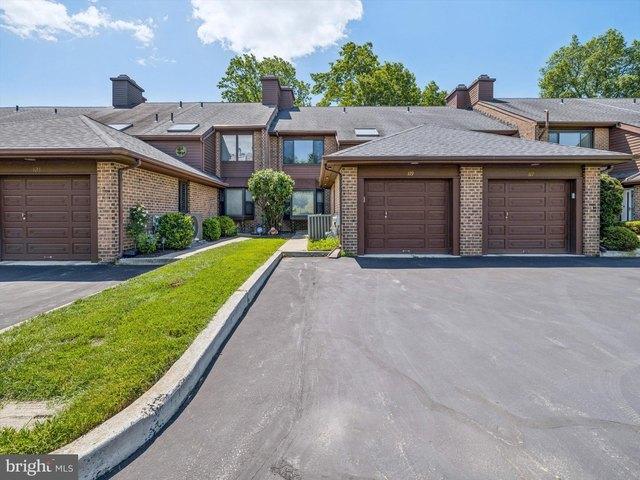 Townhouse for sale in Delco, Pennsylvania