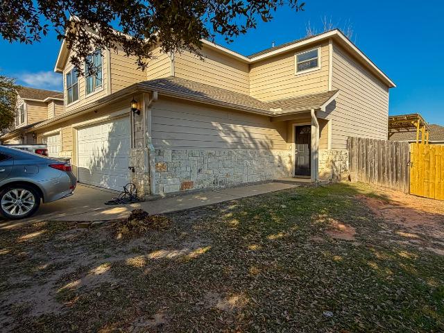 Townhouse for sale in Walker, Texas