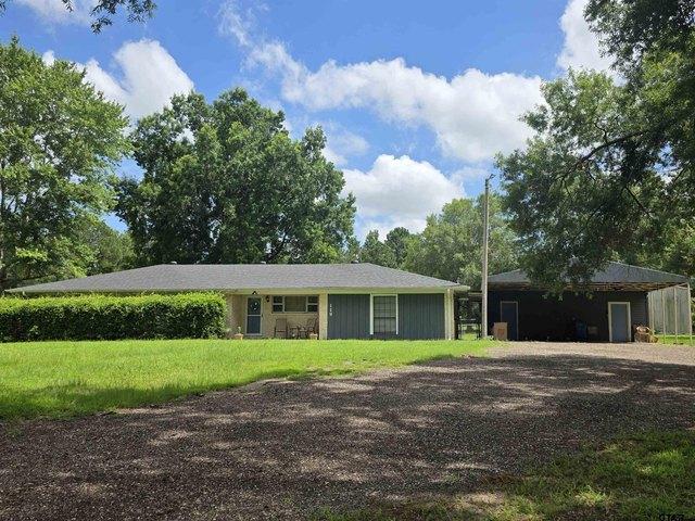 House for sale in Titus, Texas