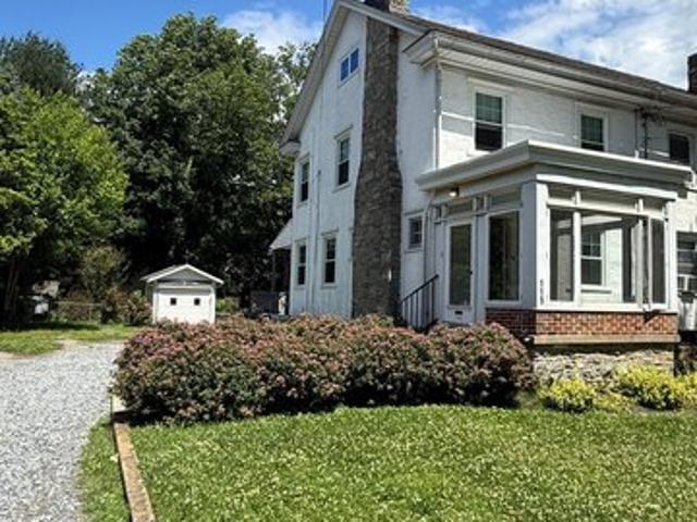 Townhouse for sale in Chester, Pennsylvania