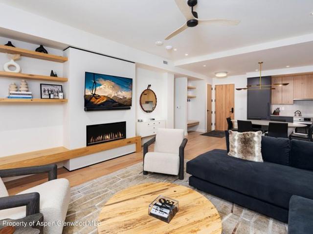 Condo for sale in Snowmass Village, Colorado