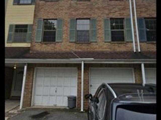 Townhouse for rent in Mount Laurel, New Jersey