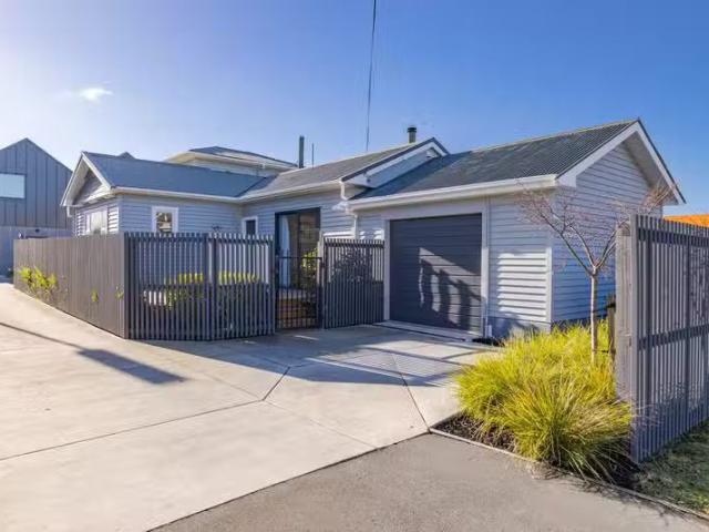 House for sale in Heathcote, Canterbury