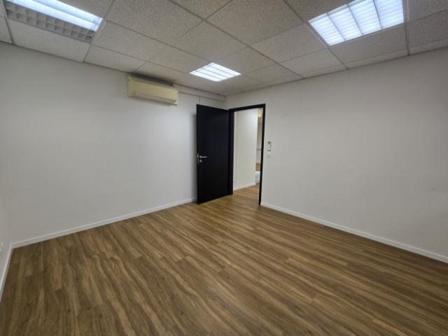Büro mieten in Gland, Waadt
