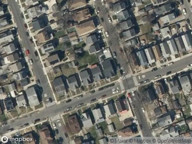 House for sale in Queens, Arverne