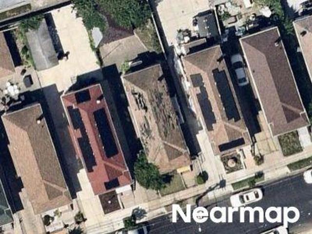 House for sale in Queens, Arverne