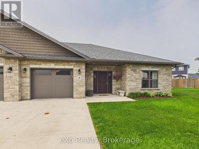 Townhouse for sale in Saugeen Shores, Ontario