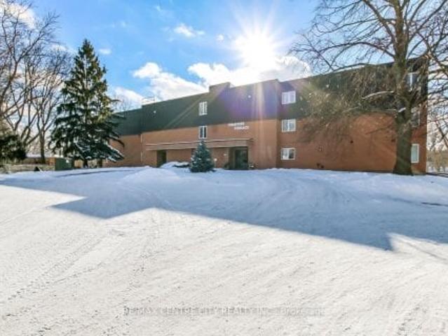 Condo for sale in St. Thomas, Ontario