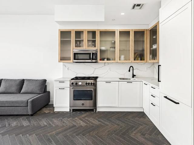 Condo for sale in Queens, Arverne