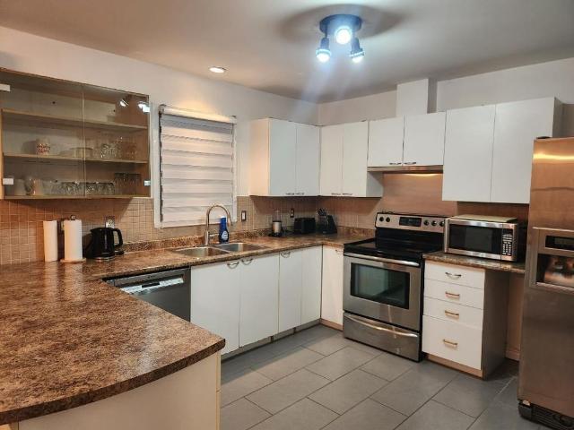 Apartment for rent in Chomedey, Quebec
