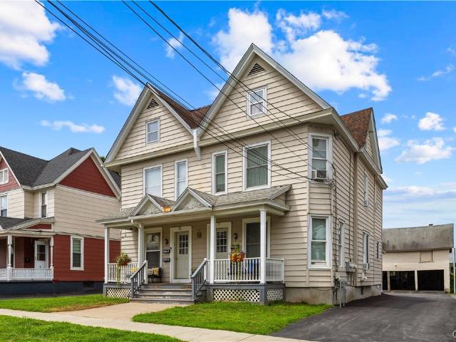 House for sale in Oneida, New York