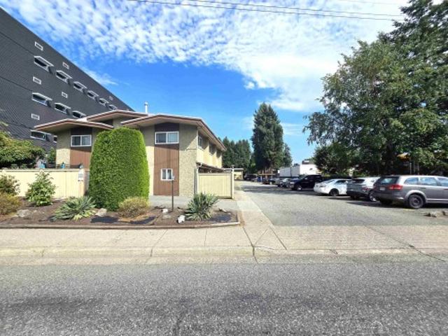Townhouse for sale in Mill Lake, Abbotsford